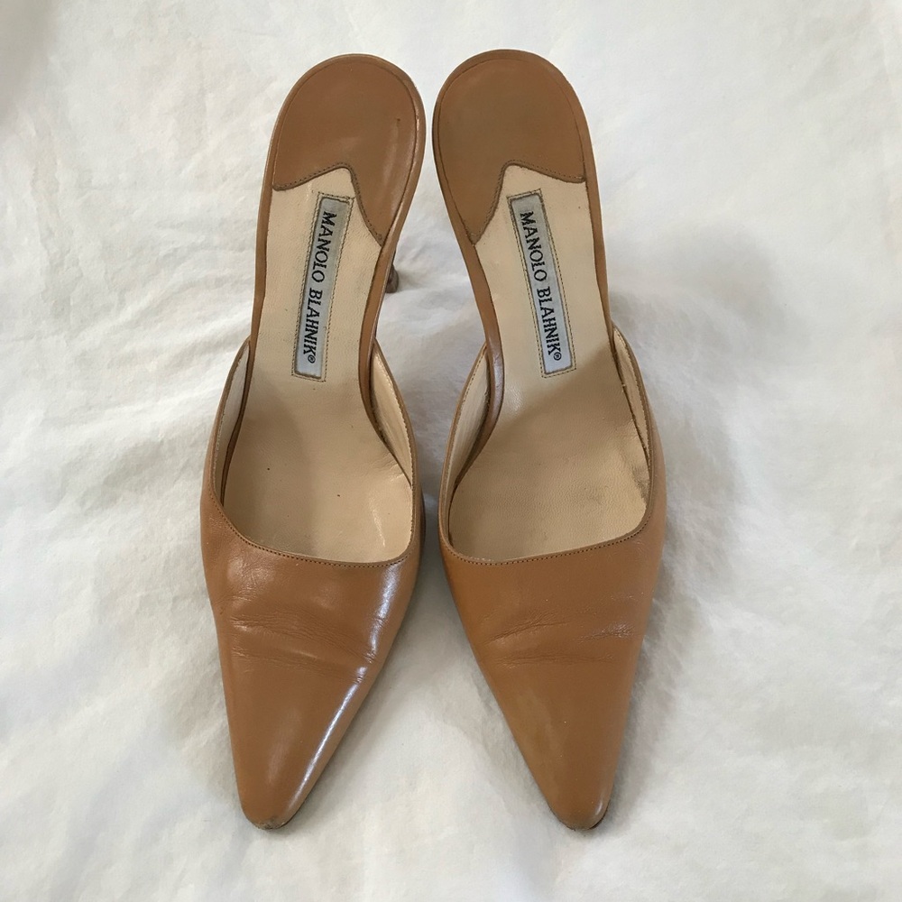 Manolo Blahnik leather mules. Camel/Tan color slip on. Preowned.